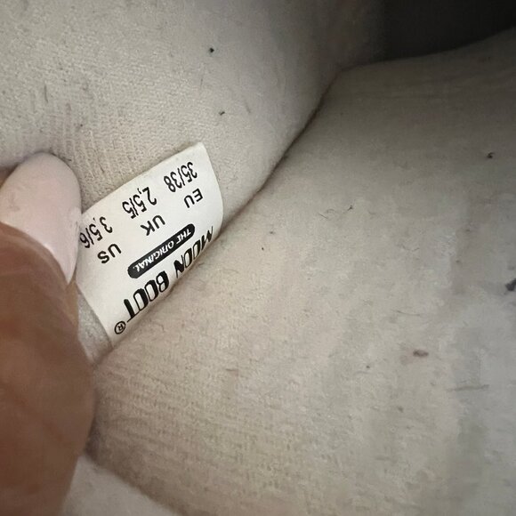 MOON BOOT NYLON ICON SHELL AND FAUX LEATHER SNOW BOOTS SIZE 35/38 EU 5.5/6 US - Picture 9 of 9